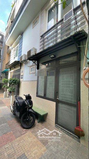 nhà thích quảng đức, phường 5, phú nhuận, 4 tầng, mt 8,7 m nở hậu 9m, sát hxh, giá 9,3 tỷ tl