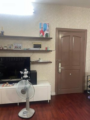 cần bán chung cư sacomreal 584 q.tân phú diện tích 70m 2pn giá 3,52 tỷ