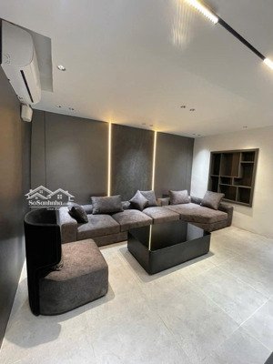 hiếm! tập thể tầng 1 đào tấn, full nội thất 2 mặt thoáng 100m2 sử dụng - 2pn riêng - 2wc