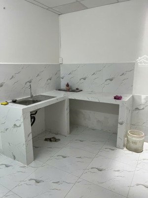 cho thuê nhà mặt tiền đường trần thị năm