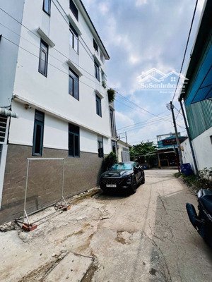 nhà hẻm xe hơi tránh, gần ngã 4 ga - 3 phòng ngủ - chỉ 4tỷ nhỉnh