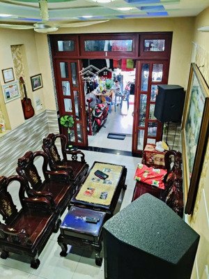 chủ gấp bán giảm ngay 500 triệu mặt tiền nguyễn thị kiểu kinh doanh sầm uất