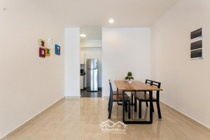 bán gấp căn hộ kris vue 3 phòng ngủ + , sổ sẵn công chứng ngay giá 7 tỷ chưa thương lượng