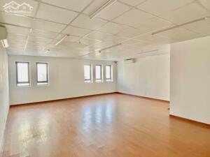 Cho thuê văn phòng gần Vincom, đường Ngô Quyền, 55 m2 - 85 m2, giá thuê tốt