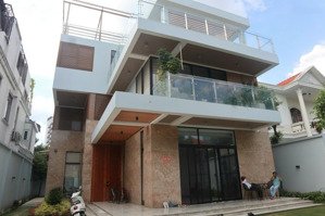 siêu phẩm villa đặng hữu phổ, thảo điền 405m² đất thổ cư, nhà đẹp 4 phòng ngủ, cơ hội hiếm!