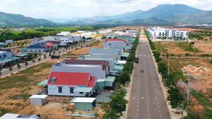 cần bán đất nền tái định cư nằm trong khu dân cư đông đúc