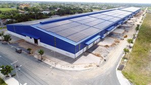 nhà xưởng khu công nghiệp đức hòa. diện tích: 10.000m2, nx: 7.000m2.