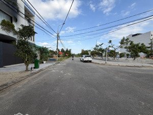 bán lô đất 90m2 đường hoàng trọng mậu biển sơn thủy đối diện công viên hướng nam mát mẻ giá rẻ nhất