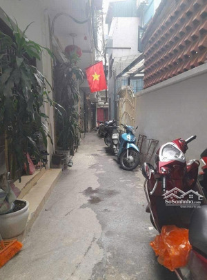 chính chủ bán gấp nhà riêng nguyên căn phố chợ khâm thiên quận đống đa 30m2 tầng 2 33m2 4tầng 3ngủ