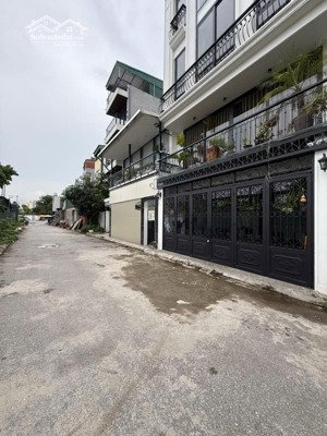 bán đất ngô gia tự long biên ngõ oto thông