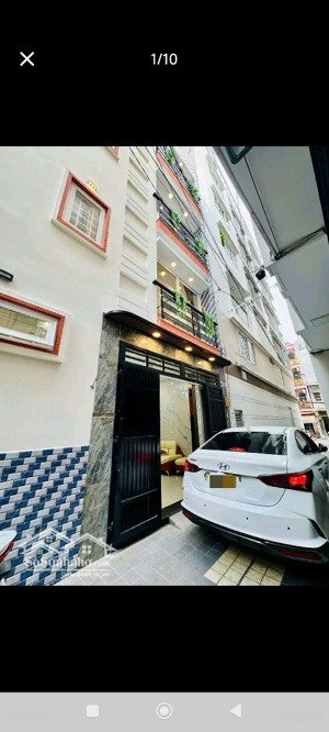 hxh cách 15m ra mặt tiền 4 tầng btct ngay công viên gia định gần sân bay tân sơn nhất