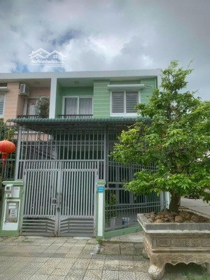 bán nhà 2 mặt tiền đường 20m kđt an phú sinh. giá sốc chỉ 2,6 tỷ để lại toàn bộ nội thất