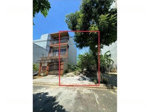 bán đất đường trần đức thông -sơn trà, sát biển dt 80m2 giá 11ty8 lh 