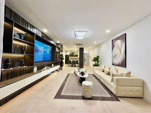 chính chủ bán ch green diamond 93 láng hạ dt 140m 3pn full nt view hồ 130tr/m2 sđcc: 