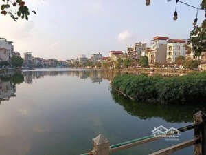 nhà dân xây phố bồ đề - long biên - diện tích 33m2x5tầng, 5 ngủ, 7.1 tỷ (có tl) 