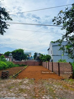 chính chủ bán 100m2 tđc vai réo - phú cát sát trục chính