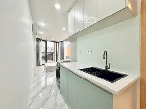 cho thuê studio ban công nhà mới xây mới hết 100% ngay trung tâm phú nhuận, đầy đủ tiện ích