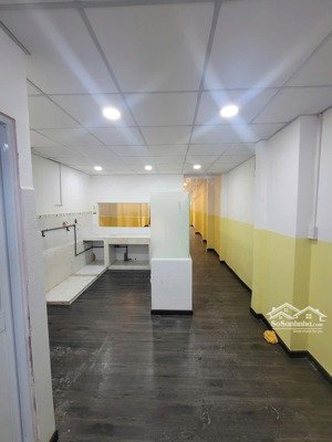 bán gấp trong tháng - bán nhà mặt tiền hoàng hoa thám 101.9m² 2 tầng - 26.9 tỷ