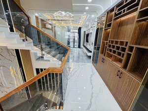 nhà mới đón tết khu dân trí cao hiếm nhà bán trung mỹ tây- nguyễn ảnh thủ chỉ hơn 8 tỷ