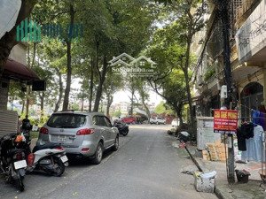 chính chủ bán nhà mặt phố định công hoàng mai, 64m2,3 tầng,nhỉnh 13 tỷ