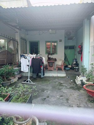 bán đất tặng nhà cấp 4 p. bình an dĩ an bd dt 76,8m tc 68,5m gần làng đh giá 2ty750 lh 