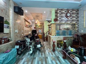 bán đất dương quảng hàm - hẻm xe hơi 5m - 6x22 - 130m2 - tặng dãy phòng trọ tn hơn 20tr