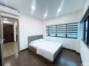 cho thuê 2n1k ở 105 doãn kế thiện. nhà mới đẹp ở được luôn.