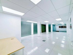 cho thuê văn phòng tại khương hạ- thanh xuân diện tích 130m2 giá chỉ 17tr/tháng. view siêu đỉnh