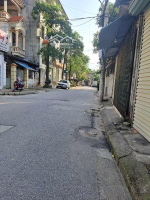 bán nhà 56m2, 4,5 tầng, mt 4,5m, giá 20,5 tỷ, ô tô đỗ cửa, thông thoáng, lạc long quân, tây hồ.