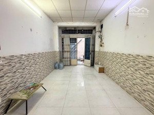 tăng bạt hổ - 30m2 - 2 tầng - chỉ 4.75 tỷ - 3 bước ra đại học văn lang - thông nguyễn văn đậu