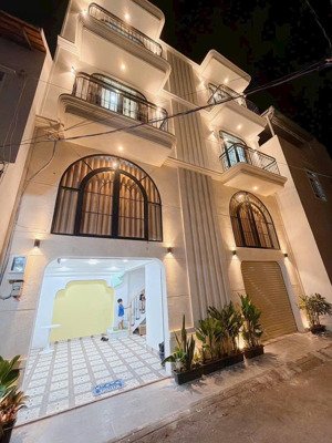 giá chỉ 7.x tỷ - bán gấp căn hộ dịch vụ 4 tầng hẻm ô tô - ngay vành đai 2 - p. linh đông