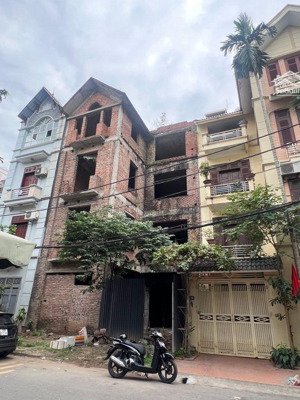 phân lô công an 80m2 - bồ đề long biên - đón cầu thđ biệt thự đẳng cấp call o398386285