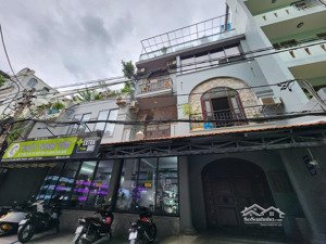 siêu phẩm, 12m x 13m, 4 tầng, số 26 nguyễn bỉnh khiêm, đakao, q1, bank định giá 41 tỷ bán 39 tỷ.