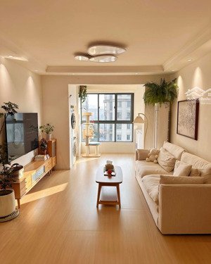 nhà đẹp đón tết! bán tập thể duplex tập thể 8-3 quỳnh mai, 4 ngủ, 2 wc, thoáng sáng, full nội thất