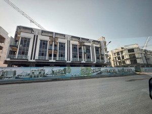 bán 3 căn liền kề cạnh nhau phù hợp làm nhà hàng, văn phòng công ty , khách sạn mini, nhà nghỉ..