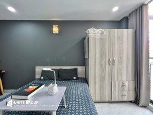 chung cư mini full nội thất, ban công rộng 40m2 gần ngã tư hàng xanh, q1 ngay đường bùi đình túy