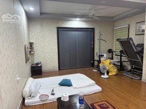 hạ sâu 500tr còn 5.7 tỷ bán đất tặng nhà dòng tiền hội an