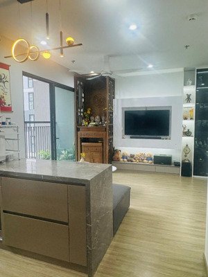 căn hộ 2pn 2wc góc, toà p4 - tầng trung giá chỉ 4.550 tỷ. lh 