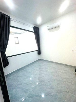 sát nhà ga t3- cộng hoà- phường 13-tân bình- dt 4m x 12m- 2 tầng- nở hậu nhẹ-chỉ 5.8 tỷ