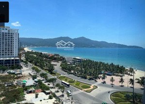 bán cặp đất rộng đường nguyễn xuân khoát - gần chính hữu, cách biển phạm văn đồng 400m