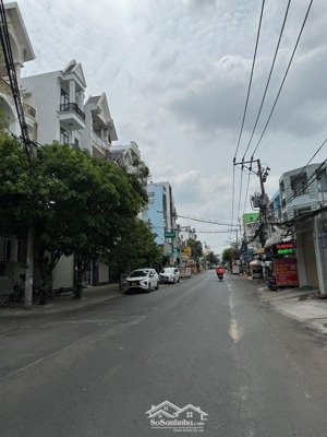 phan huy ích, dt 5,2*15, 5 tầng xe hơi đậu nhà, gần sân bay, nhà ga t3, sổ a4 nhỉnh 6 tỷ