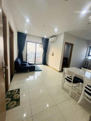 cho thuê chung cư 2pn full nội thất giá 6tr5 ngay làng đại học quốc gia