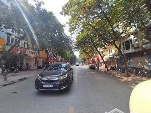 bán đất tặng nhà phố ngọc lâm, long biên 91m x mặt tiền 6m - mặt ngõ kinh doanh nhỉnh 23 tỷ.