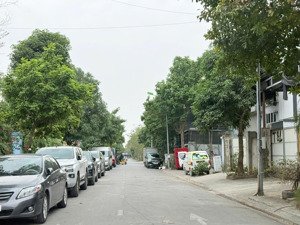 bán nhà 227m2 khu làng nghề kiêu kỵ - gia lâm - vị trí gần với vin ocean park - phân lô kinh doanh