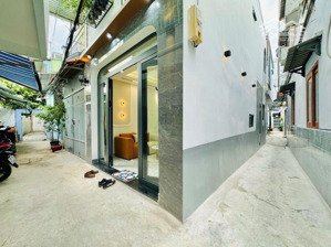 bạch đằng- bình thạnh- căn góc 2 mt- nhà mới full nt đẹp- 33m2- 2 tầng- 5.3tỷ(tl).