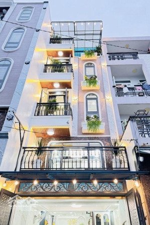 7.5tỷ - nhà 5 tầng - hẻm xe hơi - ngang khủng 5m - dtsd hơn 200m2 - phan huy ích tân bình
