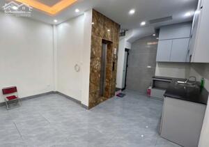 Ngô Quyền nhà đẹp ở ngay, thang máy hiện đại, dân trí an ninh tốt, 36m2, hơn 10 tỷ