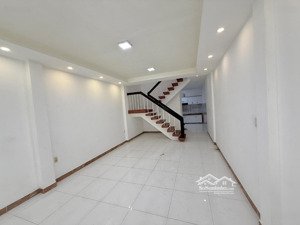 nguyễn văn đậu, bình thạnh - hẻm ô tô - 62m2 (4 x 15.2) a4 - btct 3 tầng 4 phòng ngủ