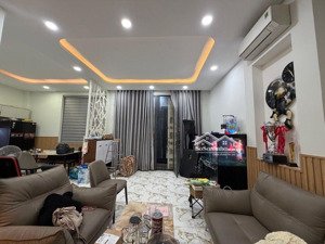 hiếm ngang lớn 8.1m, ngay lê thúc hoạch, tân phú.nhà 2 tầng mới đẹp kiên cố, dt 50m2, chỉ 5.35 tỷ