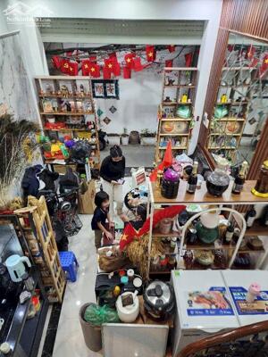 Nhà phố Lương Định Của – Ngõ nông – 3 thoáng – Nhà đẹp – 27m2 – 4 tầng – 7.3 tỷ